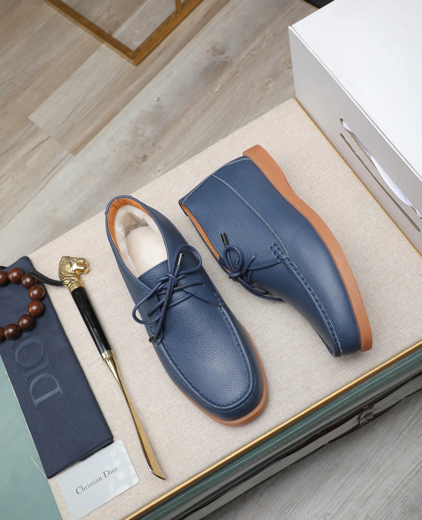 Men's shoes 💰600 Wool lining Original order quality Dior —🆘. Dior original order purchase, high-end leather shoes, fabric: imported cowhide from Italy ➕ water-dyed cow lining/wool lining ➕ special original outsole, fine workmanship, real-life photos 🎬 size: 38-44 (with full set of packaging)